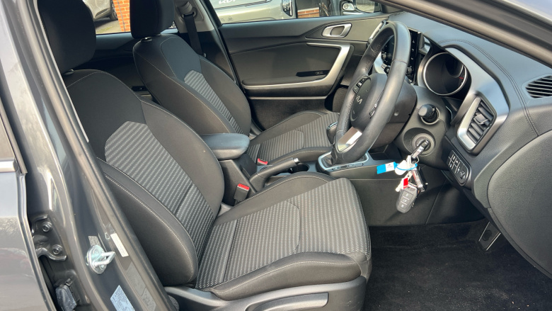 Kia Xceed 1.5T GDi ISG 2 5dr Petrol Hatchback